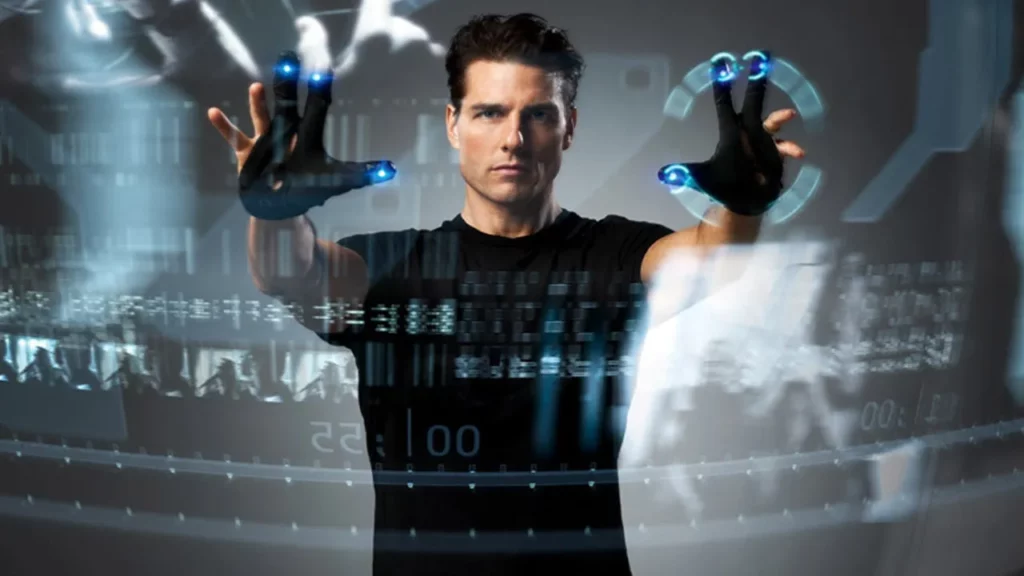 Tom Cruise in una scena di Minority Report